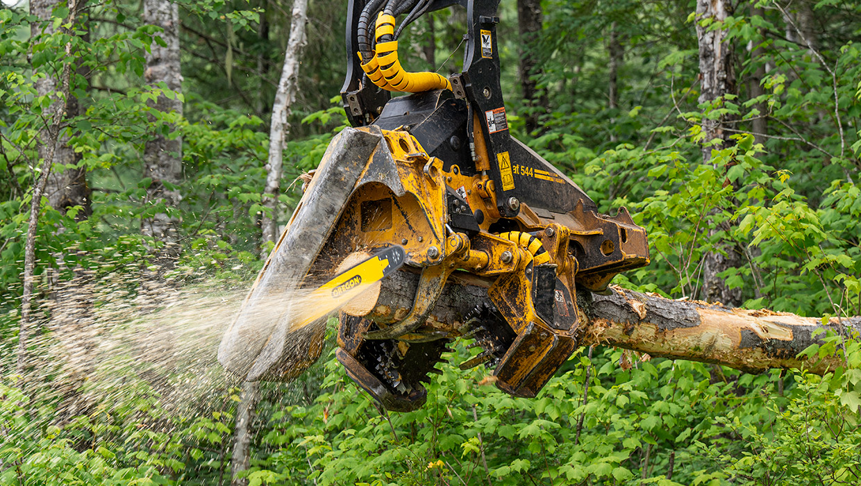 Image of a Tigercat 544 harvesting head processing timber